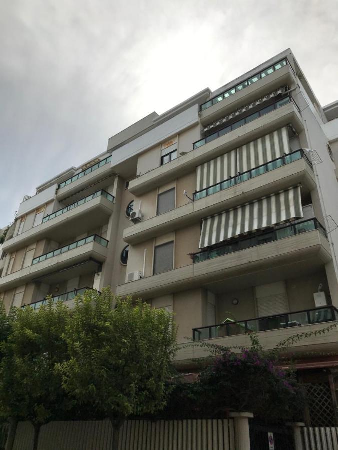 Luminoso Attico Daire Trani Dış mekan fotoğraf
